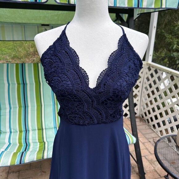 Lulus Womens Blue Gown Medium Madalyn V Neck Lace Chiffon Full Length Maxi - Picture 2 of 15